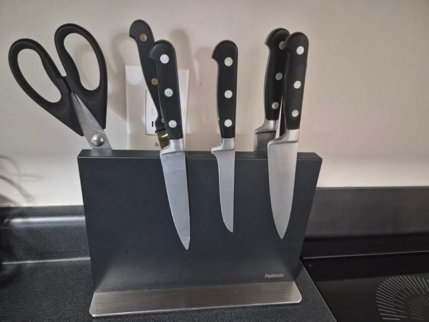 kitchen magnetic knife holder